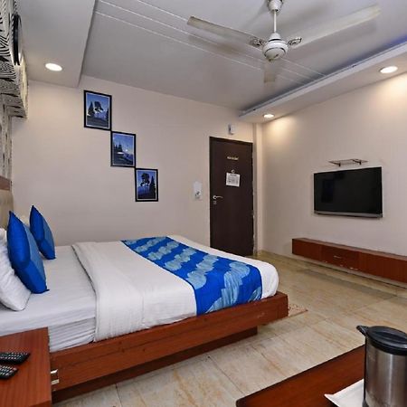 Ganga Ashoka Hotel Rishīkesh Exteriör bild