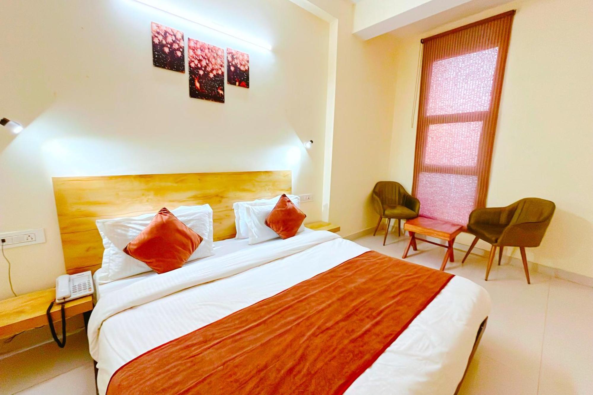 Ganga Ashoka Hotel Rishīkesh Exteriör bild