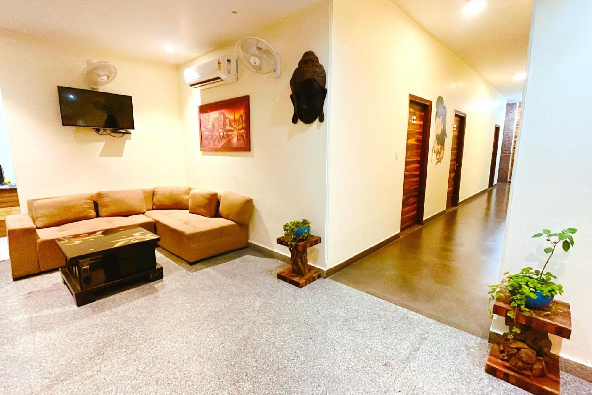 Ganga Ashoka Hotel Rishīkesh Exteriör bild