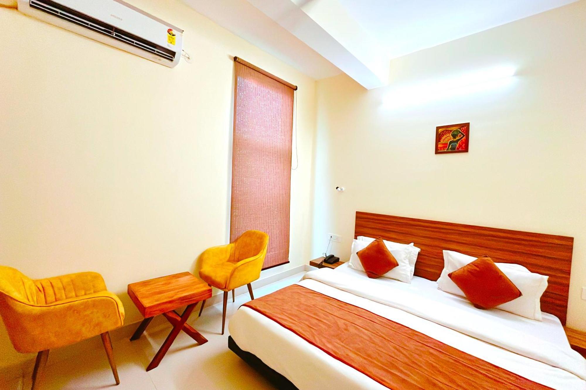 Ganga Ashoka Hotel Rishīkesh Exteriör bild