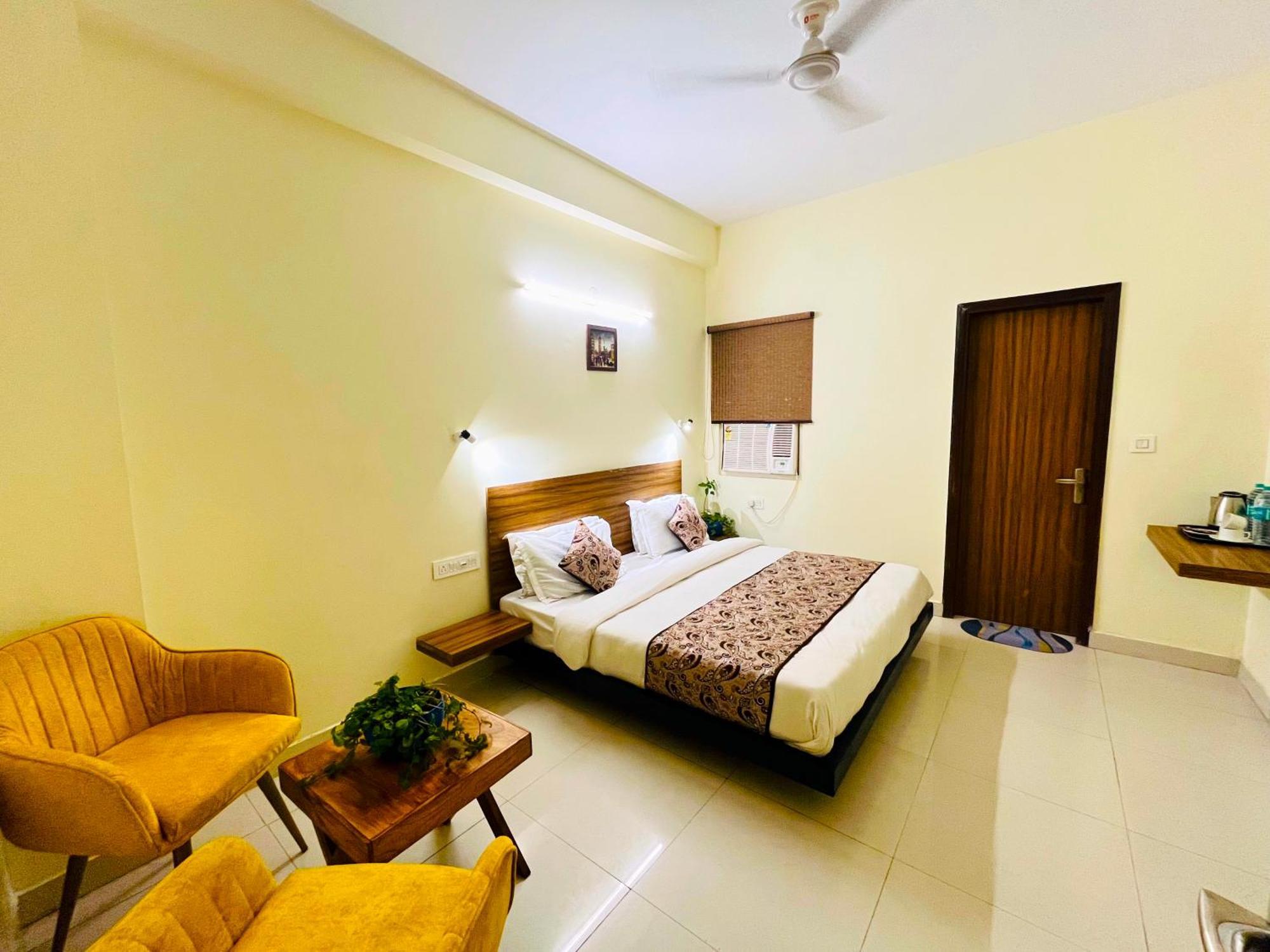 Ganga Ashoka Hotel Rishīkesh Exteriör bild