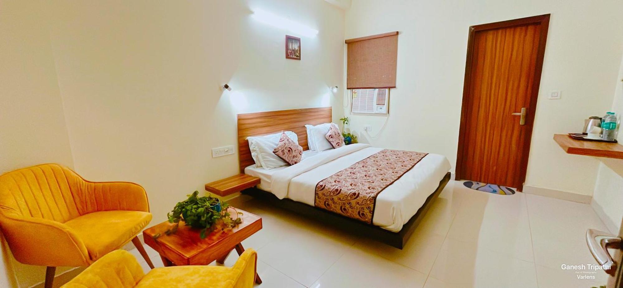 Ganga Ashoka Hotel Rishīkesh Exteriör bild